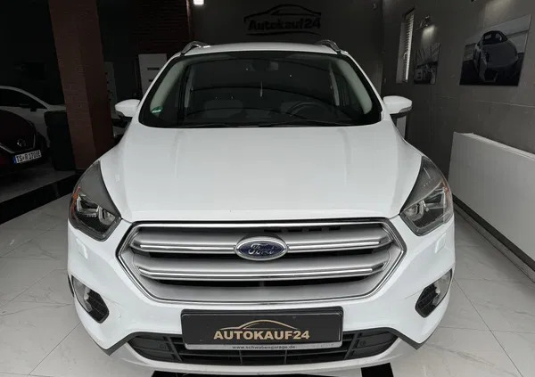 ford wielkopolskie Ford Kuga cena 65500 przebieg: 152000, rok produkcji 2017 z Dąbie